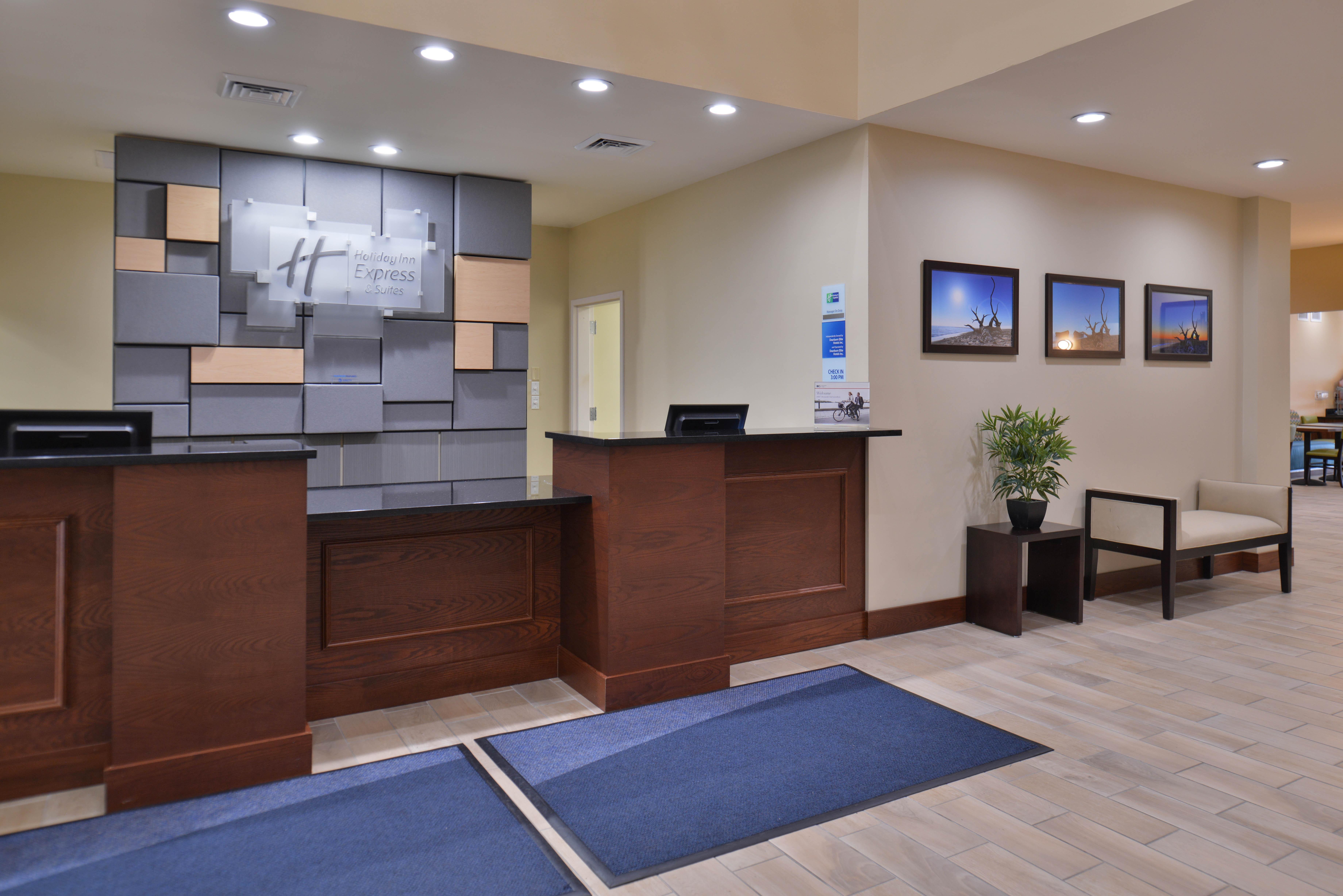 Holiday Inn Express & Suites Dearborn Sw - Detroit Area By Ihg Exterior foto